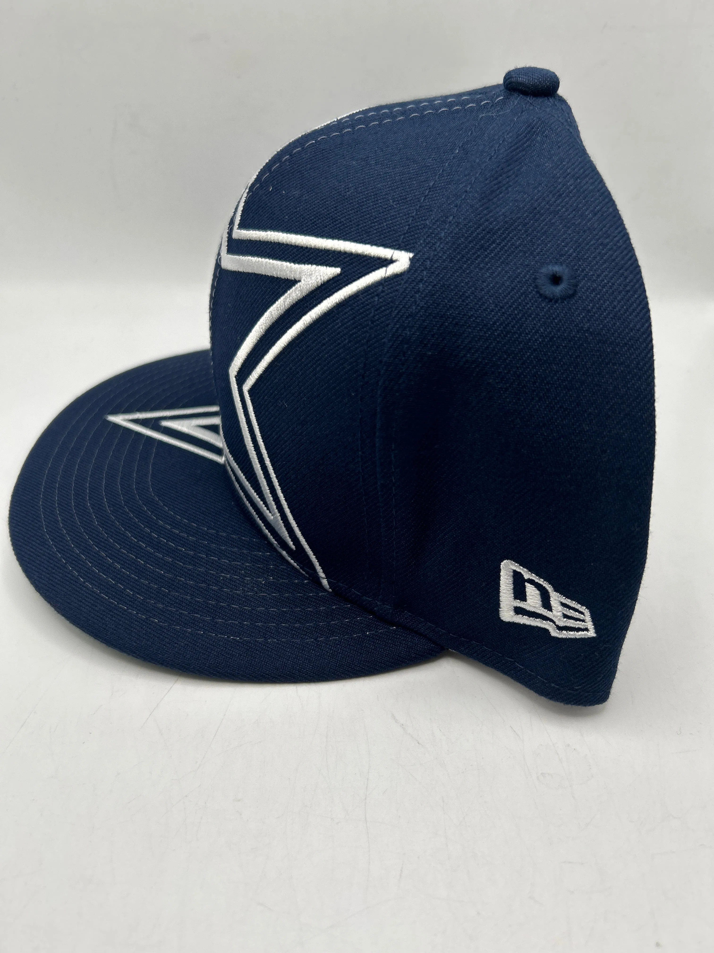 Dallas Cowboys NFL New Era 59Fifty Snapback with Oversized Logo