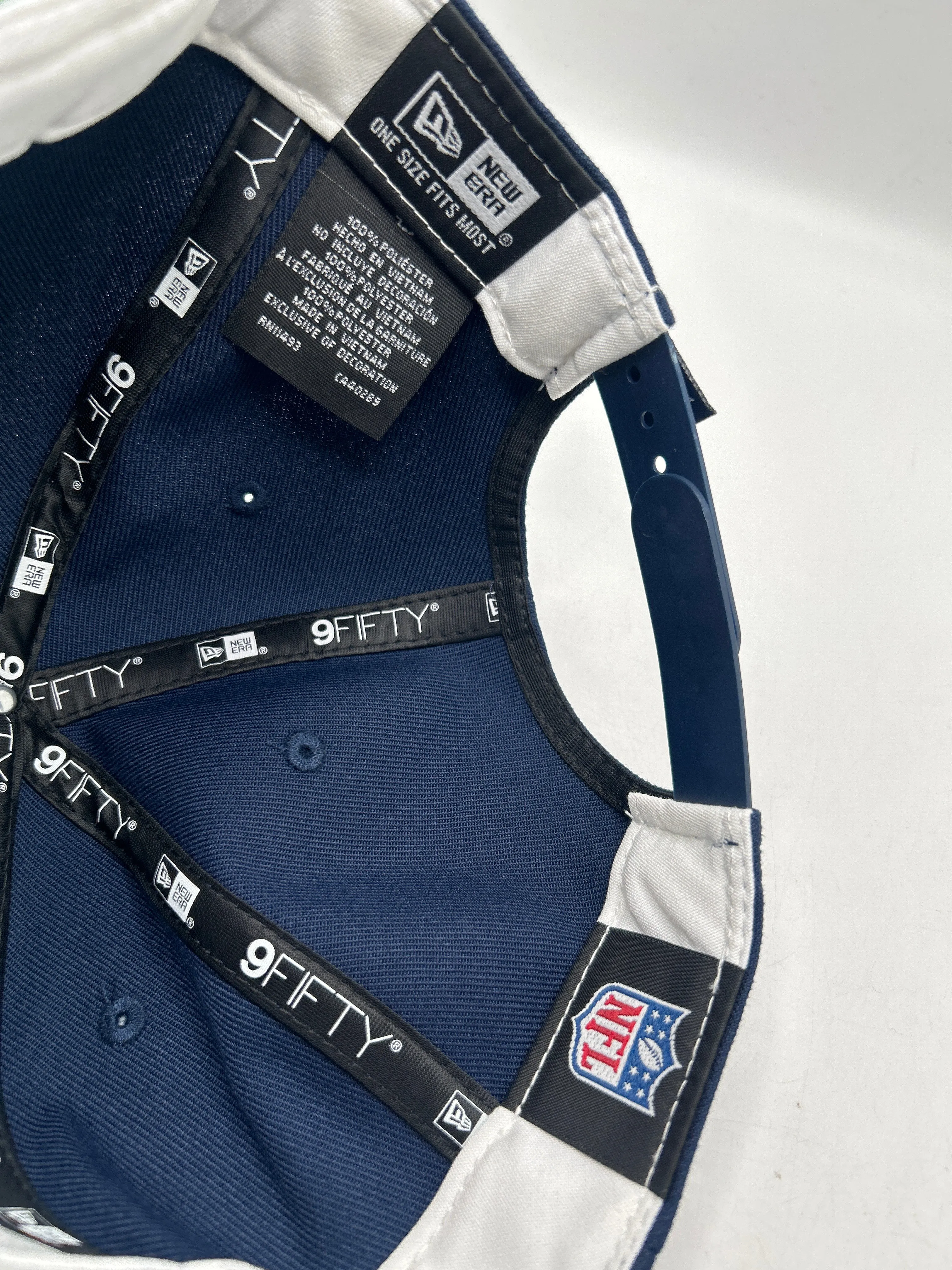 Dallas Cowboys NFL New Era 59Fifty Snapback with Oversized Logo