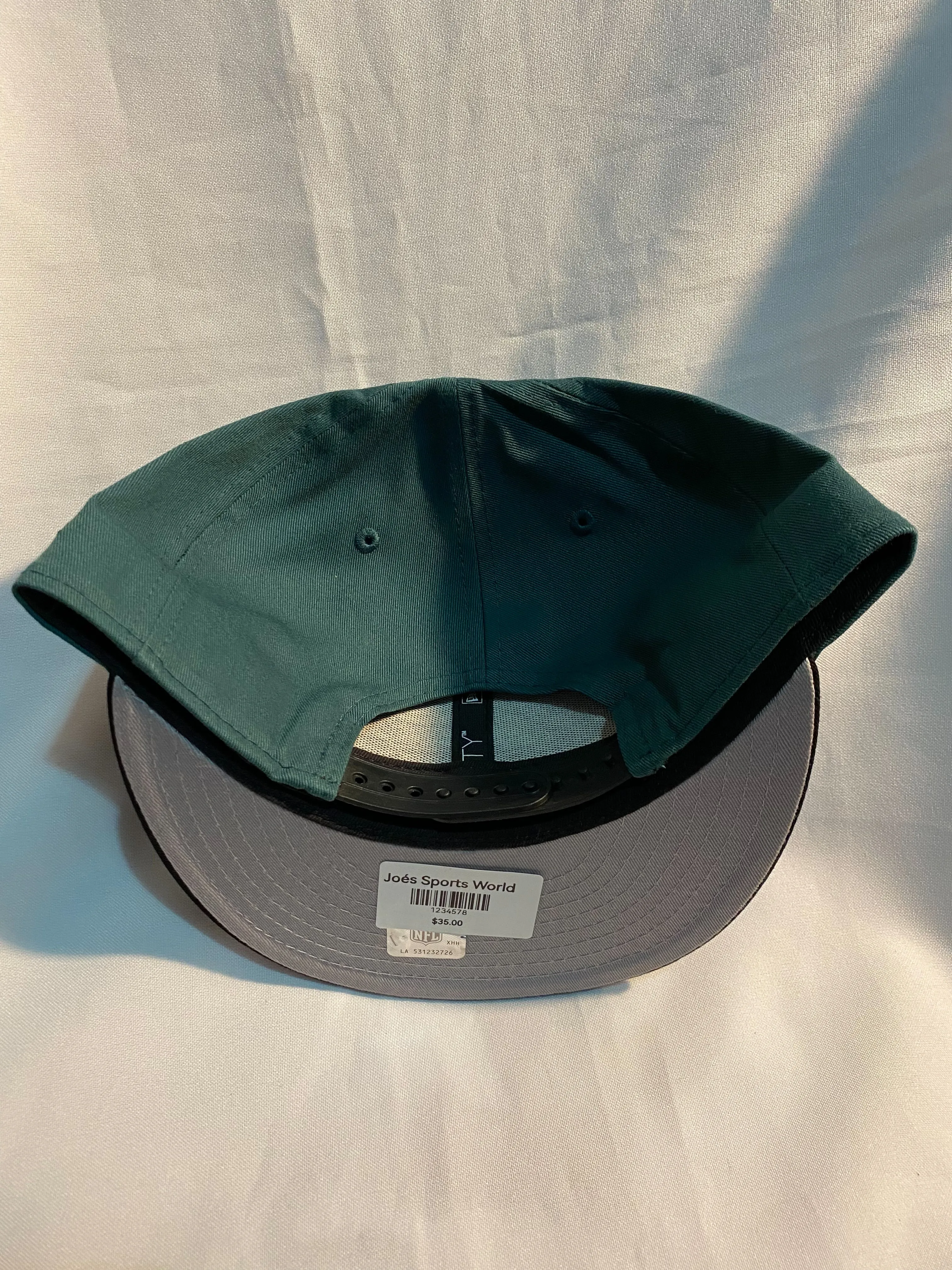 Philadelphia Eagles NFL 9Fifty Midnight Green and Black SnapBack